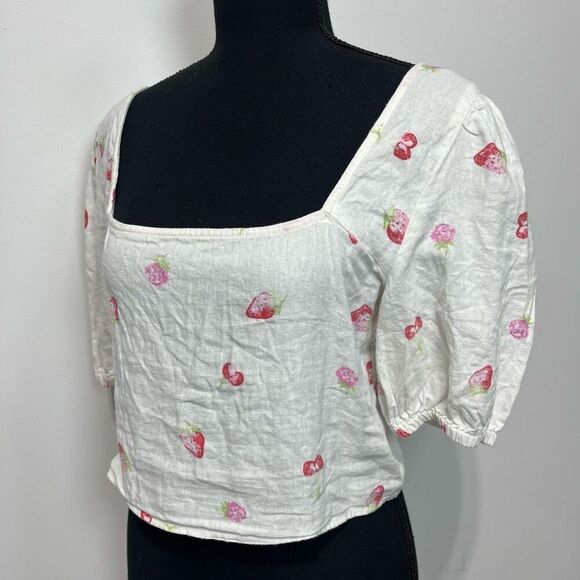 BP Puff Sleeve Crop Top in Tossed Berrries Medium - Picture 16 of 16